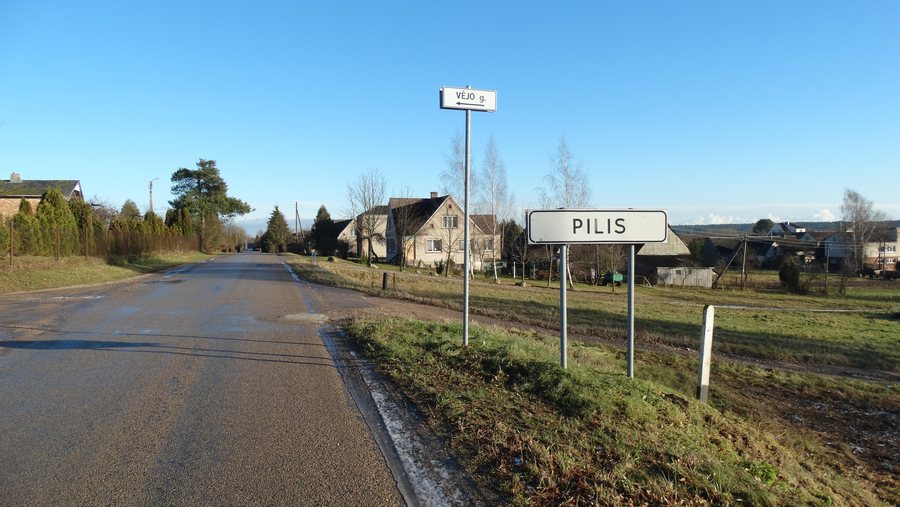 File:Pilis (Vytėnai), ženklas.JPG